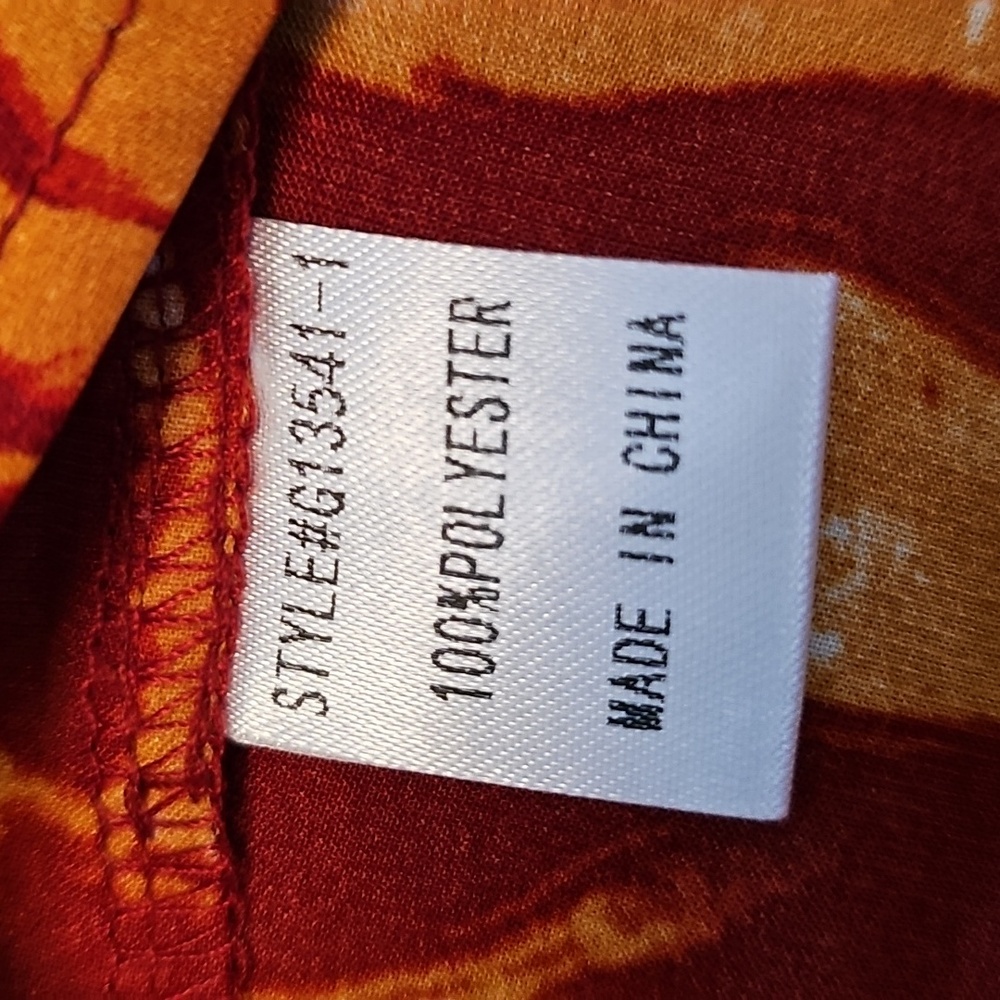 NWT Jodifl Women's Top in Red and Gold Size Small - Picture 7 of 8